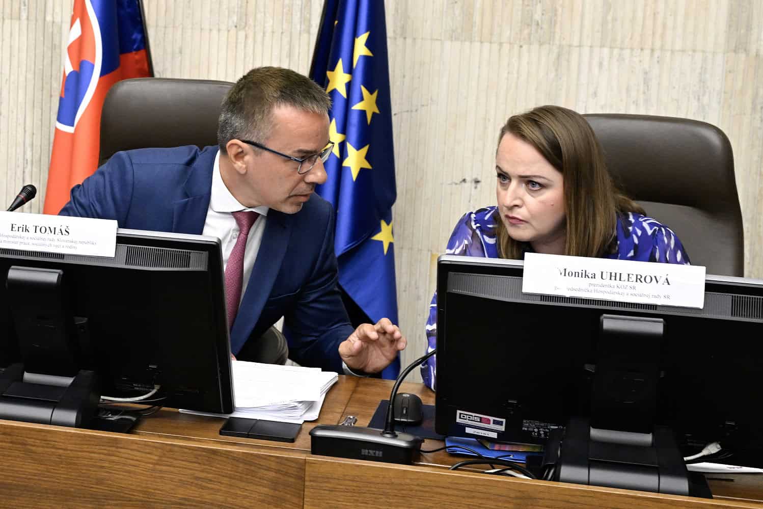 Firmy aj odborári bijú na poplach: Konsolidácia bude mať drvivý dosah a bude likvidačná!