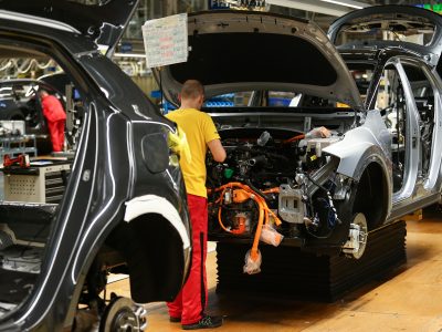 Kia Slovakia má historicky prvého slovenského viceprezidenta: Kto povedie výrobu a inovácie?