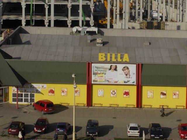 Maloobchod na Slovensku takmer bez zmeny: Hypermarkety padajú, drogérie a e-shopy rastú