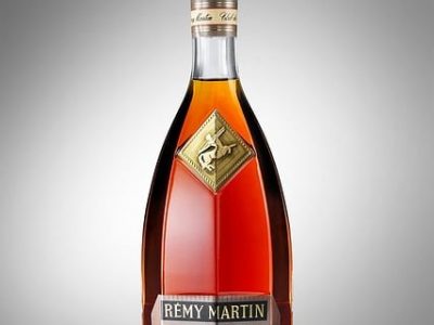 Tržby producenta koňaku Rémy Cointreau klesli za tri kvartály o takmer pätinu