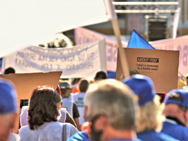 Nemecké odbory chystajú stovky protestov: Bránia pracovné miesta aj 35-hodinový týždeň