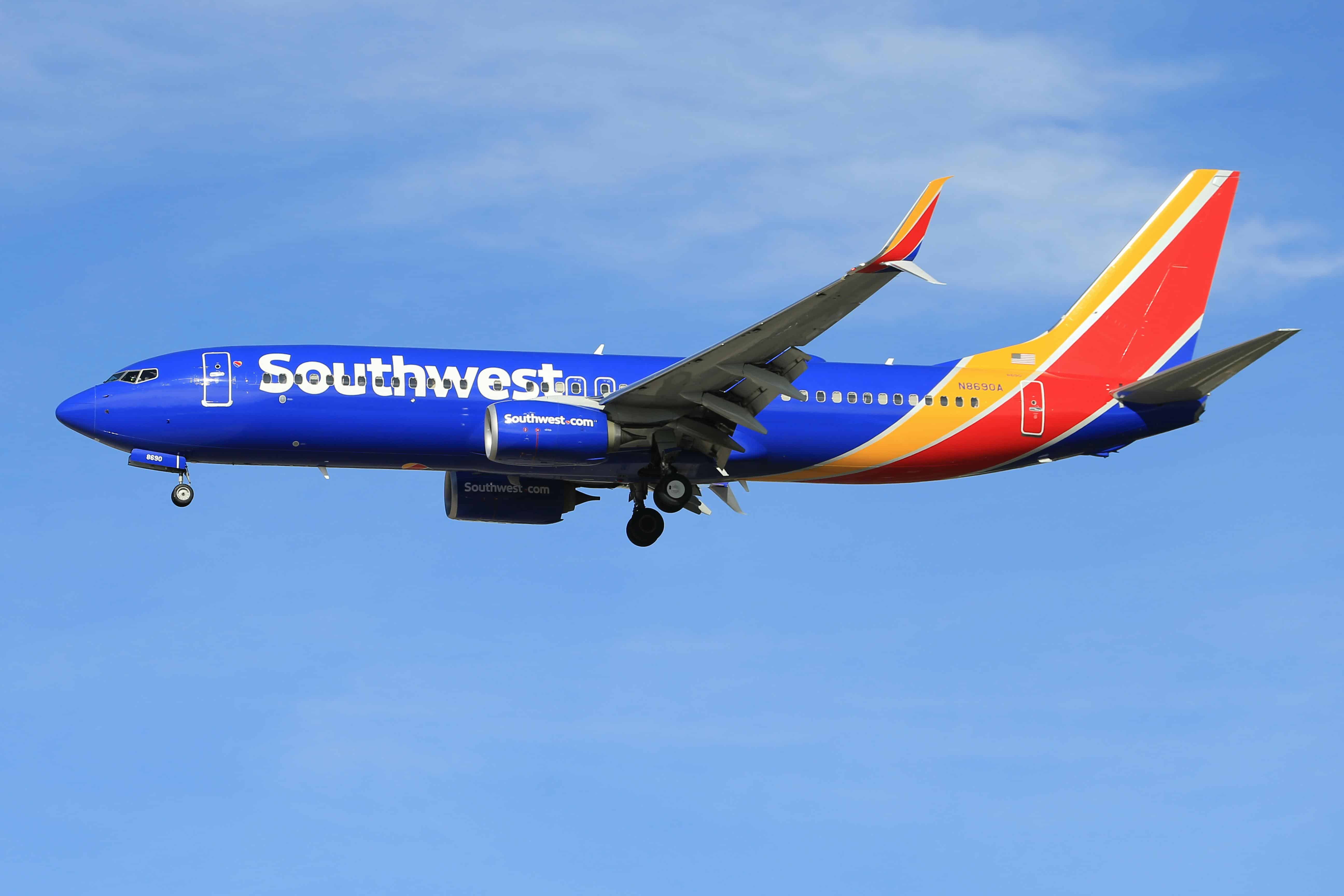 Americké aerolínie Southwest Airlines plánujú zrušiť vyše 1700 pracovných miest