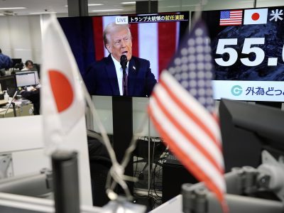 Zlato ťaží z Trumpových obchodných vojen: Opäť atakuje rekordy!