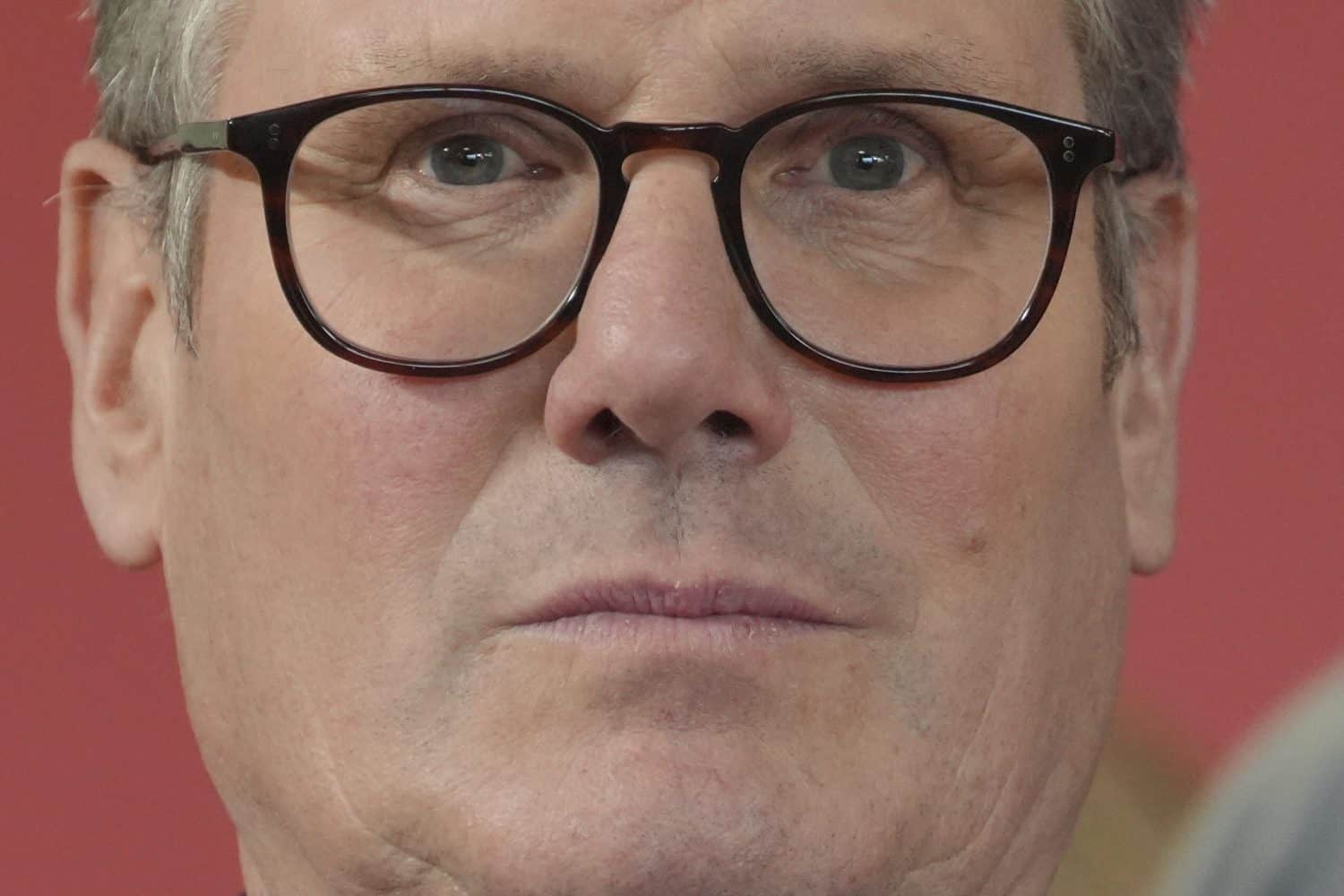 Britská vláda je pripravená podporiť odvetvia, ktoré sú ohrozené clami