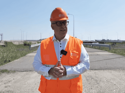 Zakliata stavba sa prebúdza: V tuneli Višňové už betónujú vozovku, Ráž prezradil termín dokončenia! (foto)