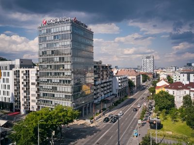 Commerzbank varuje pred rizikami prevzatia UniCredit: Zostávajúci akcionári môžu prísť o veľa