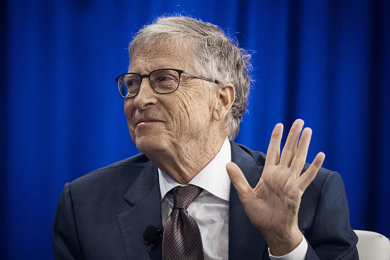 Bill Gates už nie je medzi 10 najbohatšími ľuďmi sveta: Toto je dôvod jeho poklesu!