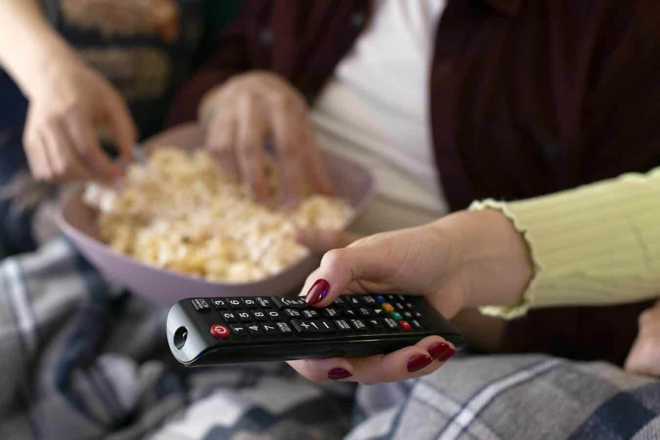 Nechcú sa Slováci vzdať klasickej televízie? V tomto porovnaní sme na chvoste celej EÚ!