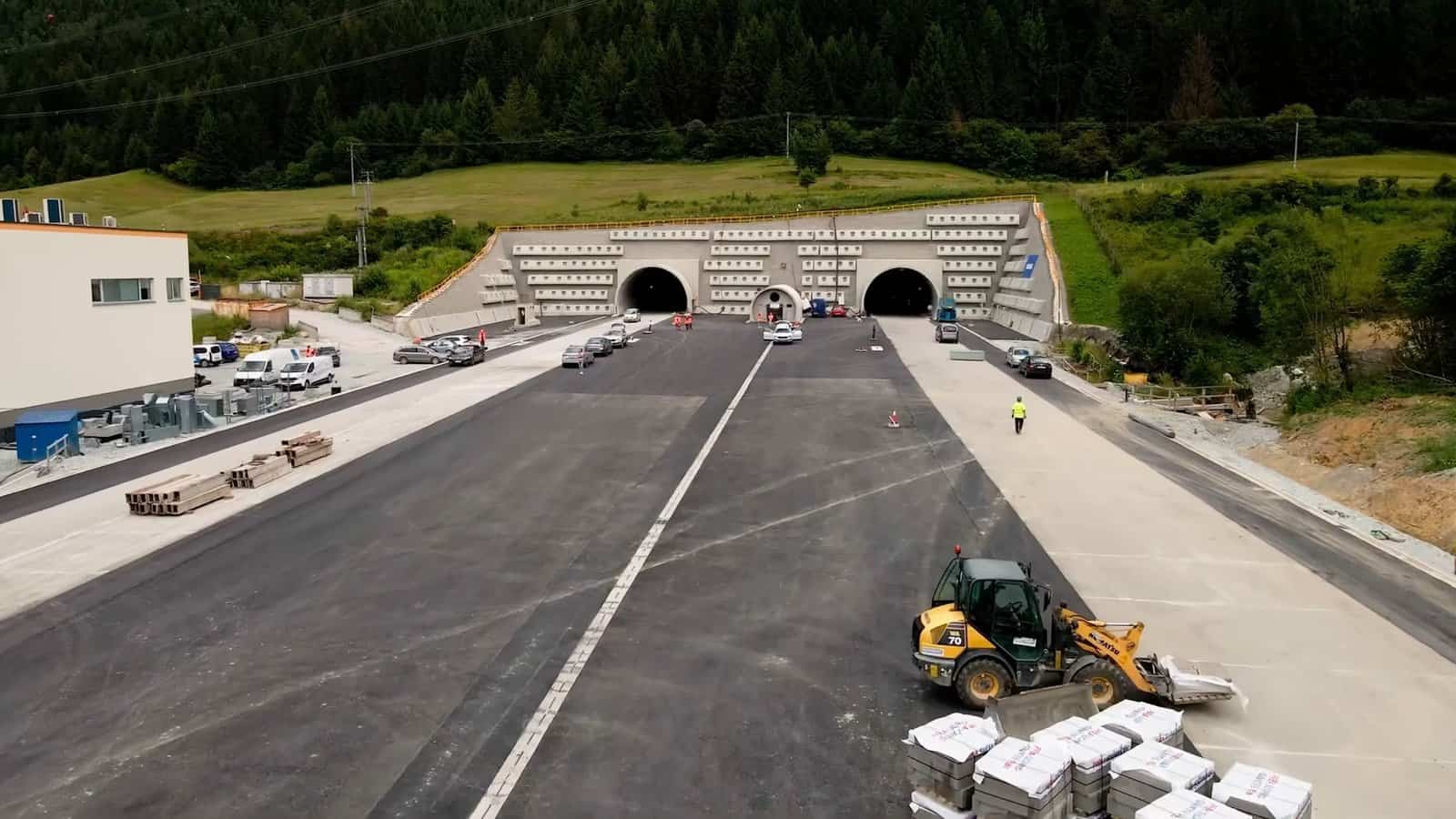 Blíži sa koniec nekonečného príbehu? Tunel Višňové je takmer hotový, jeho otvorenie sa blíži! (foto)