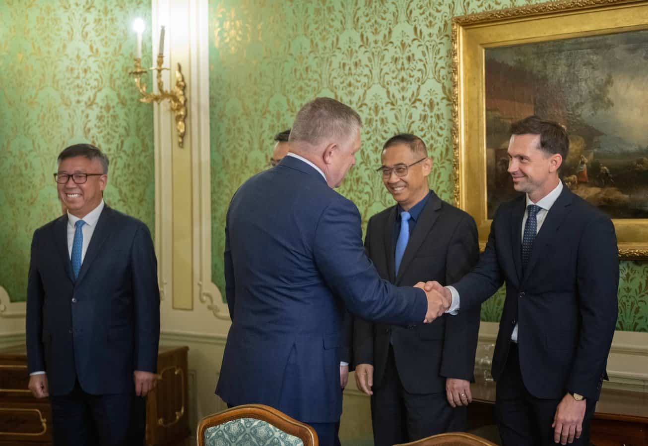 Prvá batériová gigafabrika na Slovensku: Fico rokoval s Gotion InoBat o tisícoch pracovných miest