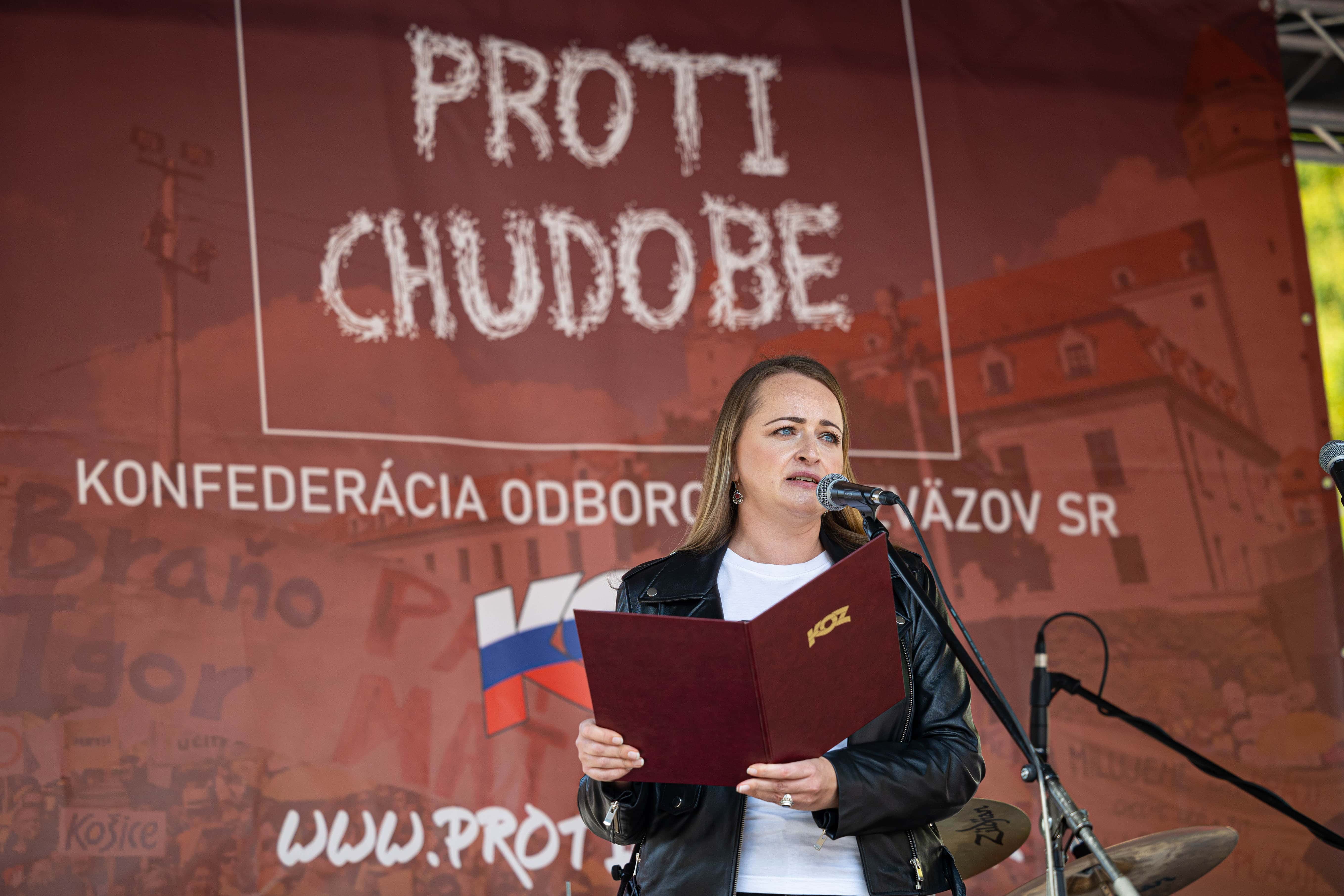 Odborári sa tvrdo obuli do konsolidácie: Najväčšie bremeno padne na pracujúcich!