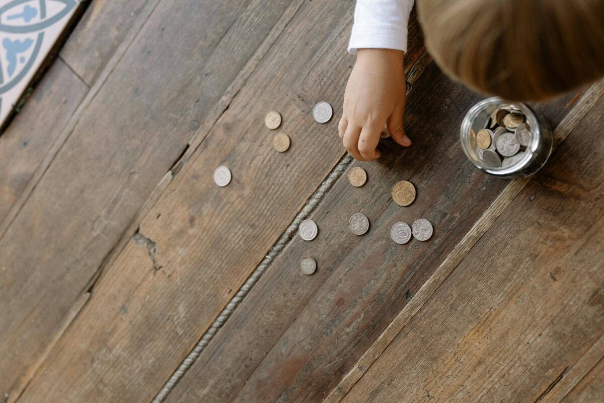 Ako pripraviť deti finančne na budúcnosť cez pravidelné investovanie
