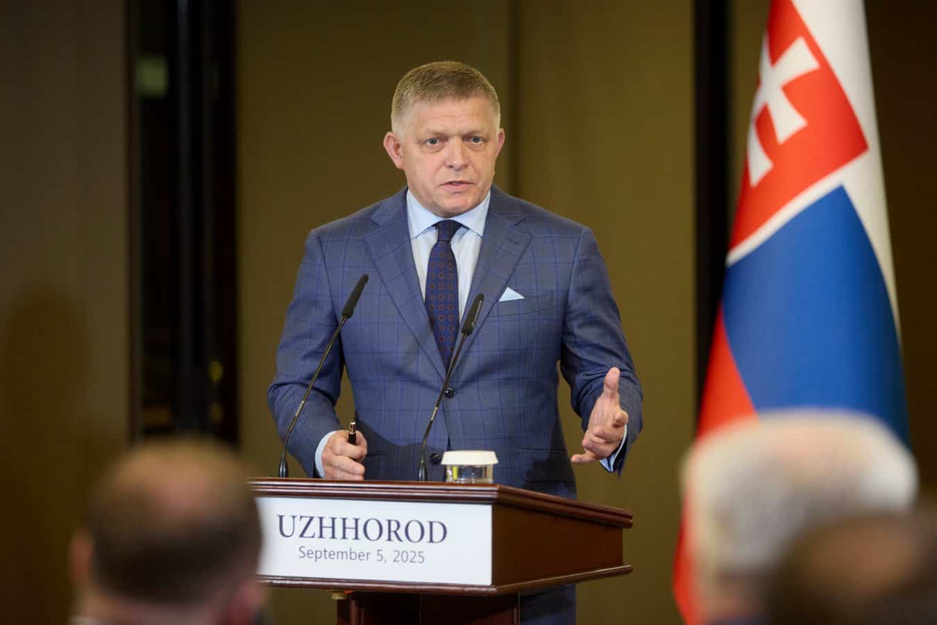 Fico podmieňuje podporu nových sankcií splnením podmienok: Kľúčové sú ceny energií a priemysel