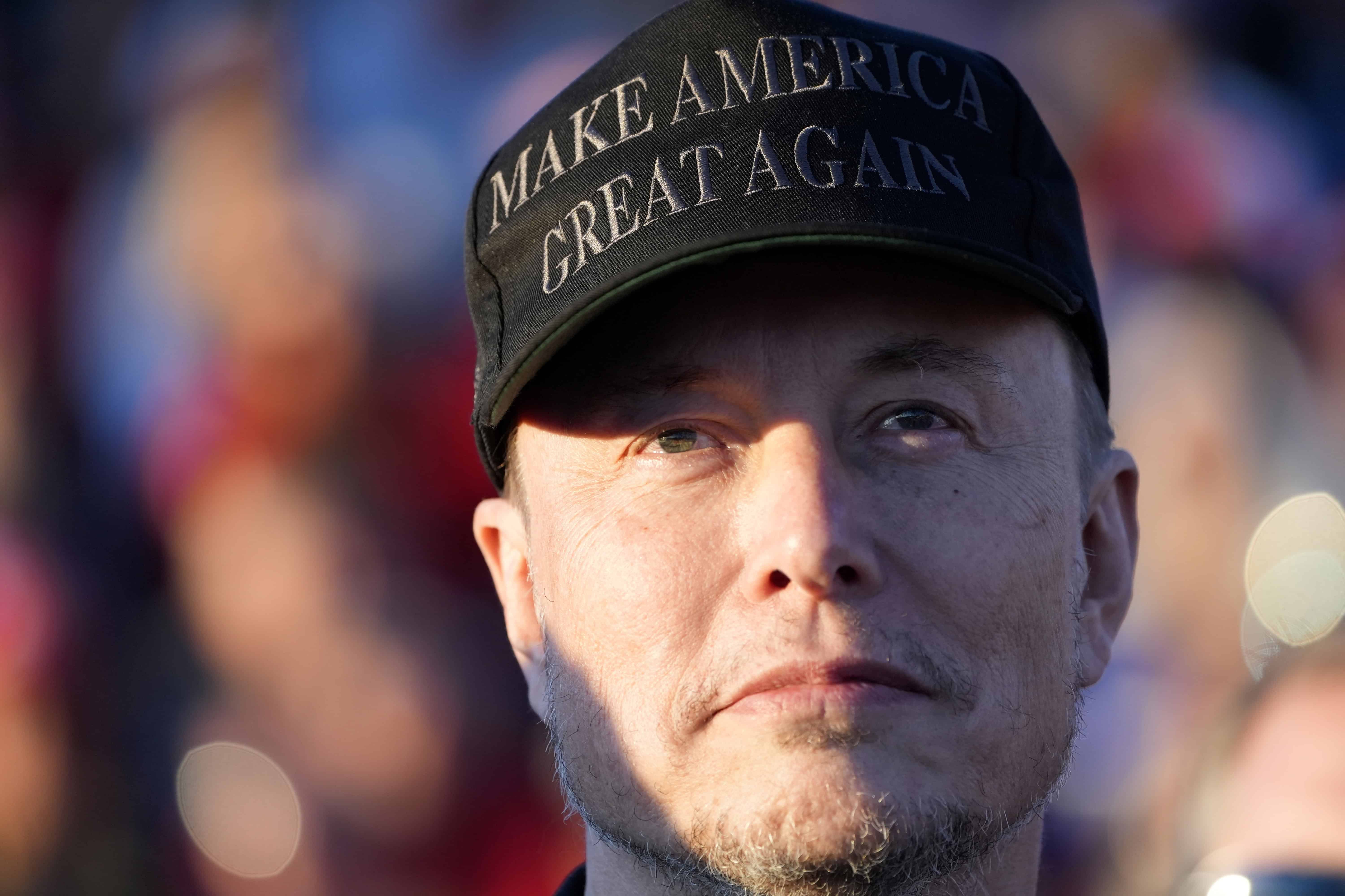 Musk masívne investoval do Tesly: Akcie prudko vystrelili, čo môžeme očakávať?