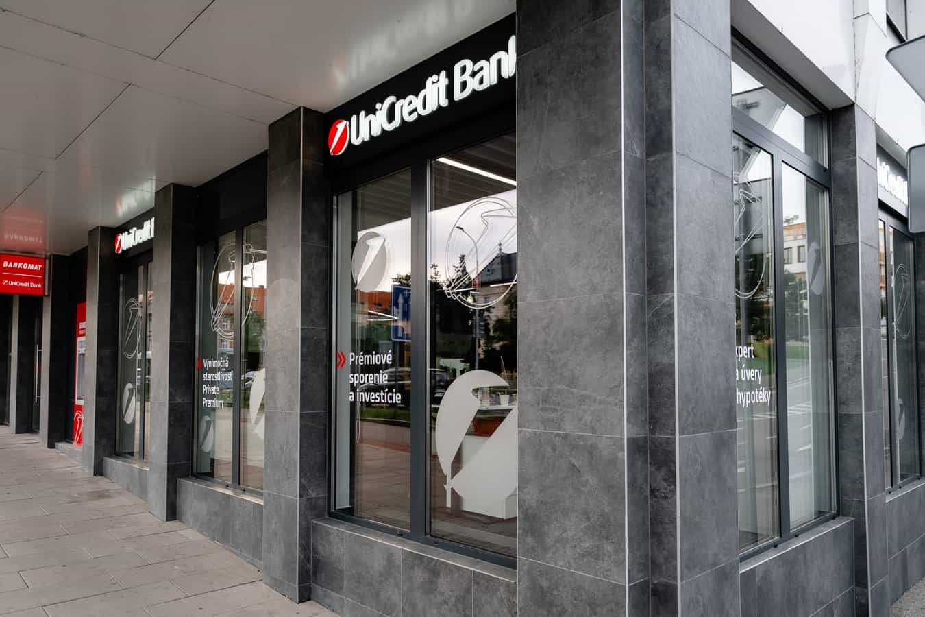 UniCredit naštartovala rok rastom: Zisk v Česku a na Slovensku stúpol o vyše 9 percent