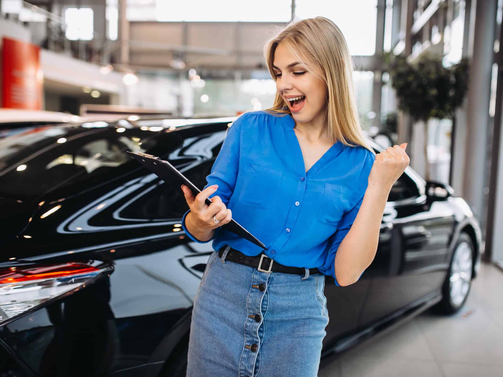 Predaj nových áut v Británii vyskočil najsilnejšie od roku 2019, ťahajú ho elektromobily