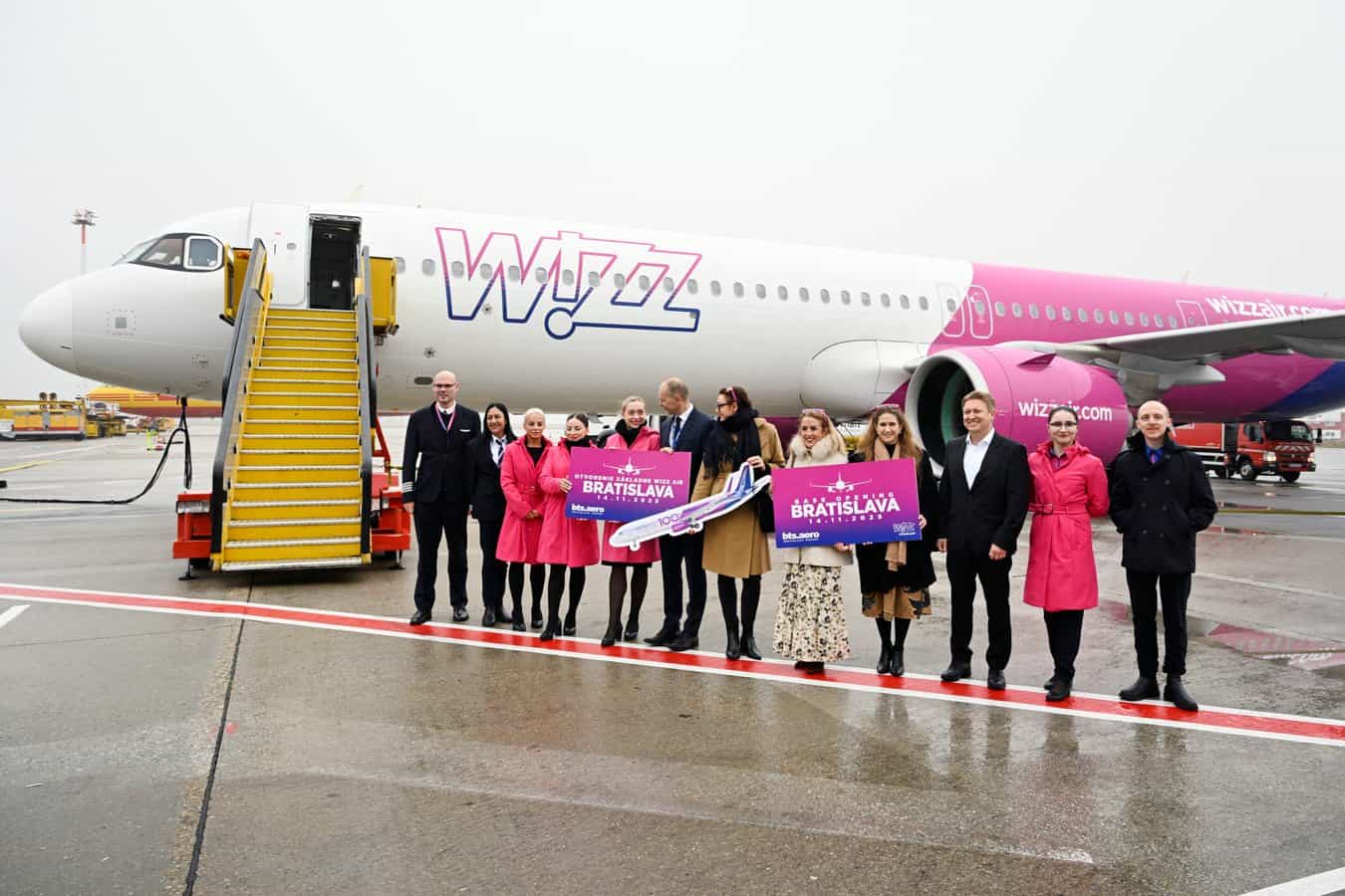 Wizz Air slávi 10 rokov v Bratislave: rekordný rast letov aj cestujúcich