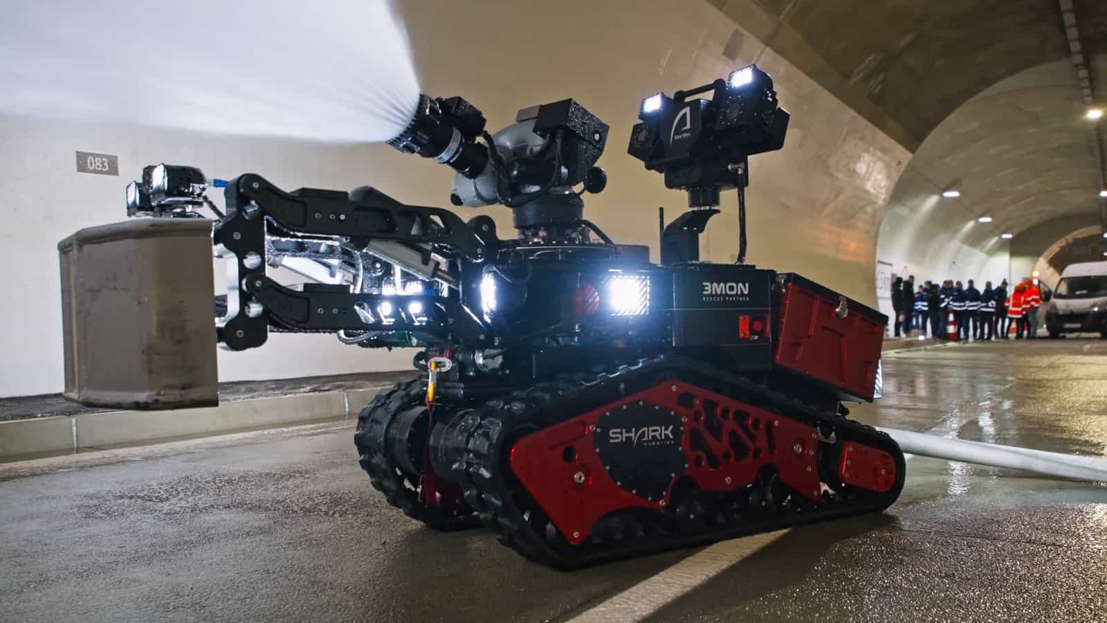 Tunel Višňové má za sebou unikátny zásah: Prejdú sa ním ľudia ešte pred autami? (foto)