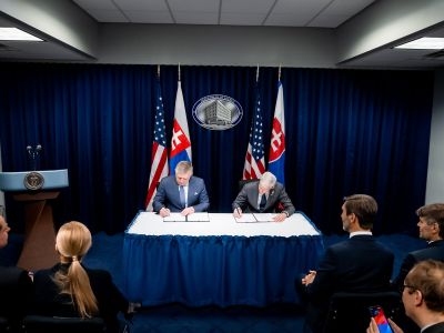 Slovensko prichádza o kľúčové trhy: Export áut do Číny padá, do USA slabne