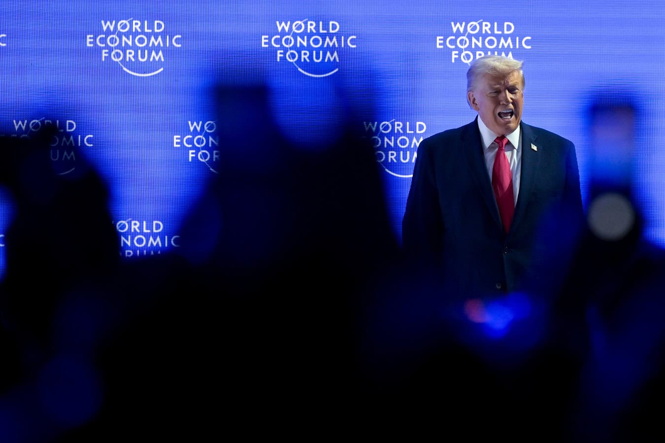 Denník z Davosu: Trump otočil. Žiadne nové clá na Európu a o Grónsku sa bude rokovať! (video+foto)