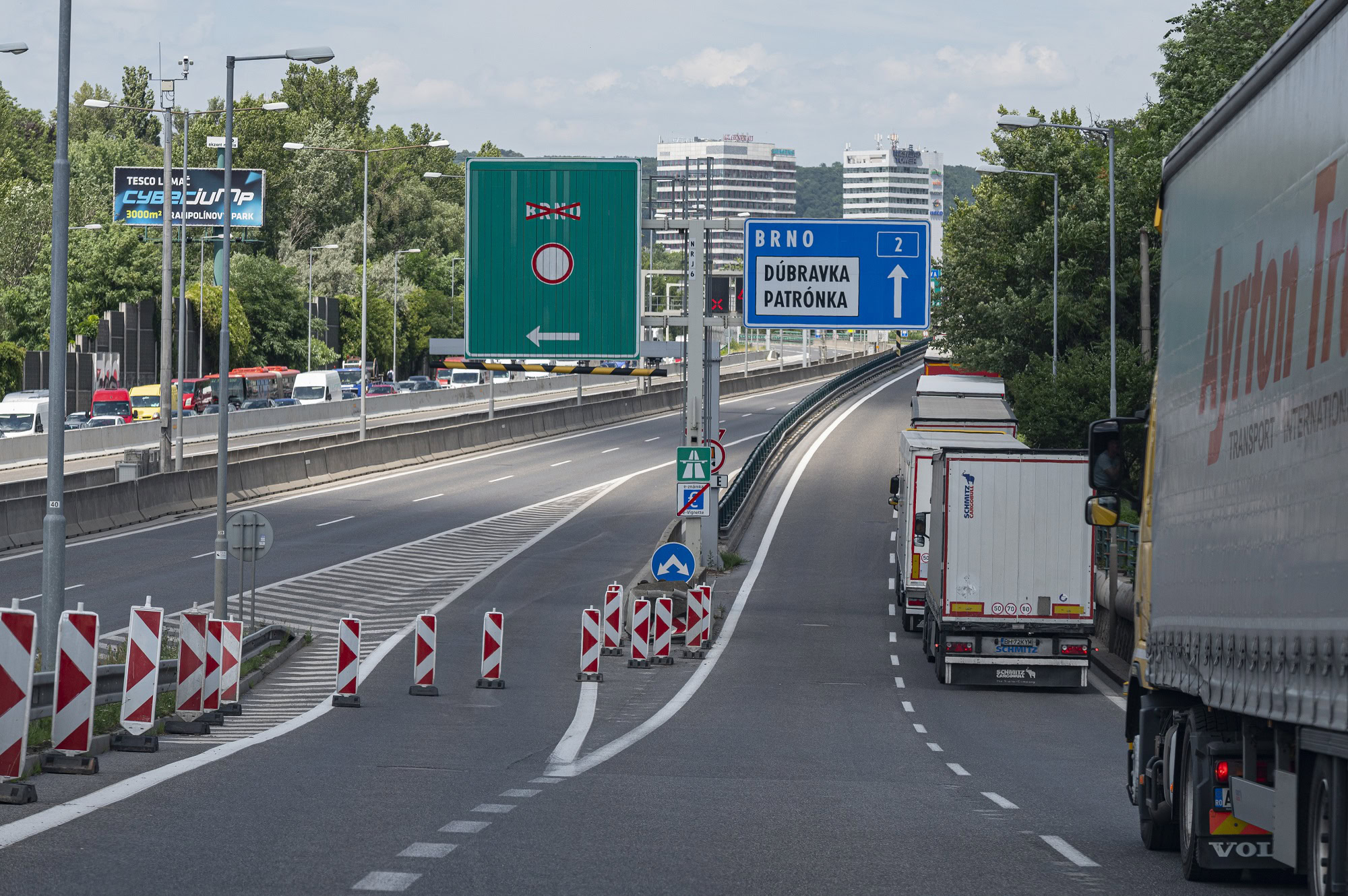 Vodiči pozor: Modernizácia diaľnice pri Bratislave si vyžiada obmedzenia! Tu sú obchádzky (foto)