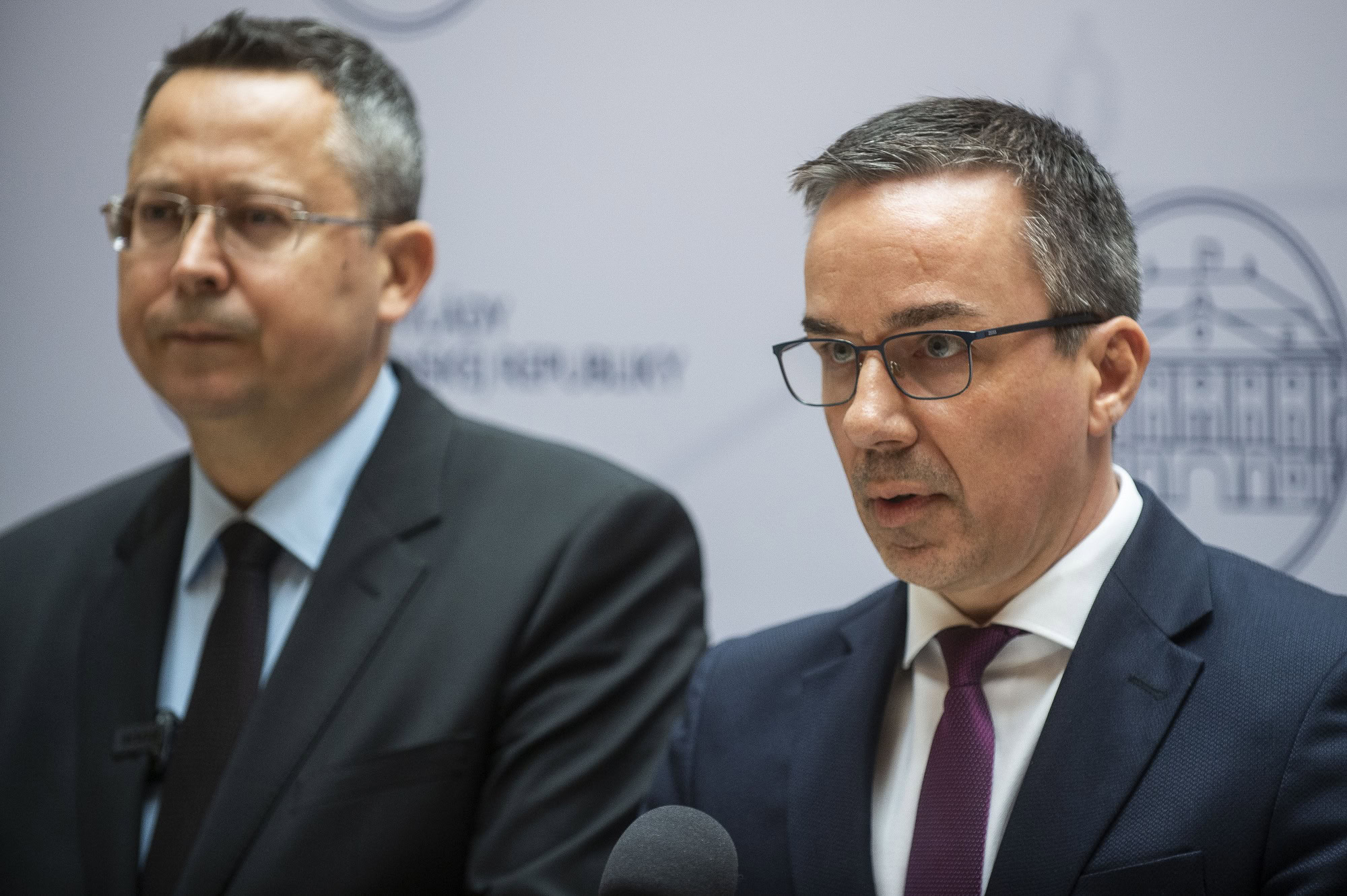 Prorastové opatrenia nesmú zhoršiť životnú úroveň ani oslabiť zamestnancov, tvrdí vláda