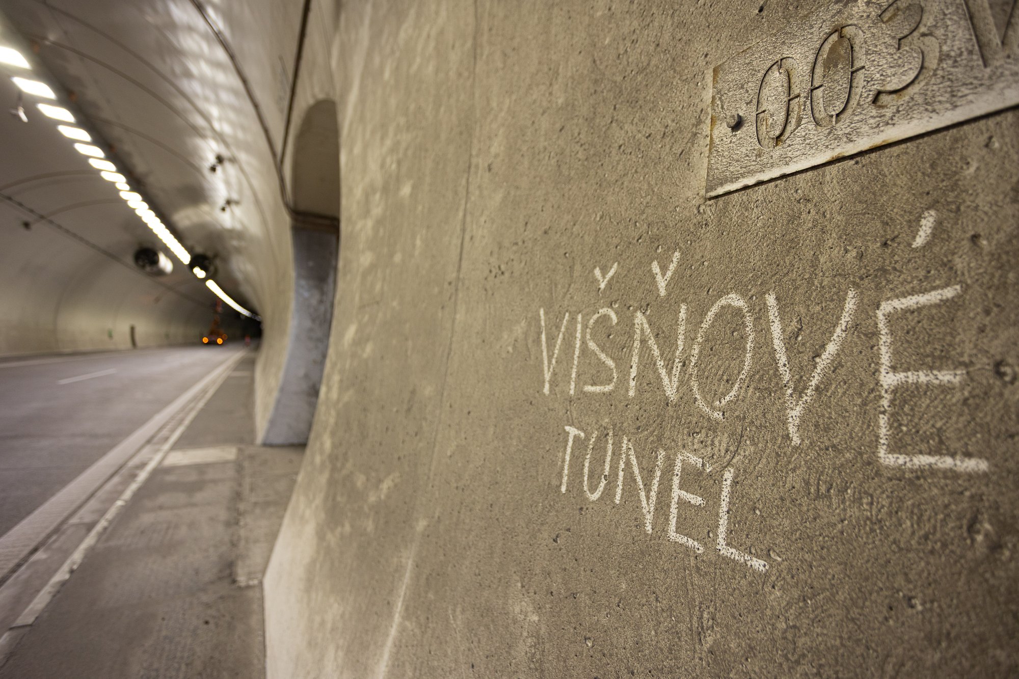 Vrátia sa kolóny pod Strečno? Najnáročnejšia údržba tunela v dejinách odstaví Višňové až na 2 týždne! (foto)