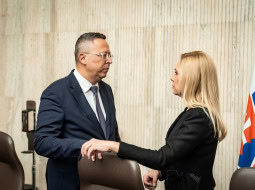Saková chystá zákon o prorastových opatreniach: Hotový má byť už budúci týždeň