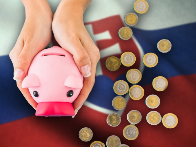 Slováci si o financiách veria viac, než vedia: Ako deti naučiť narábať s peniazmi
