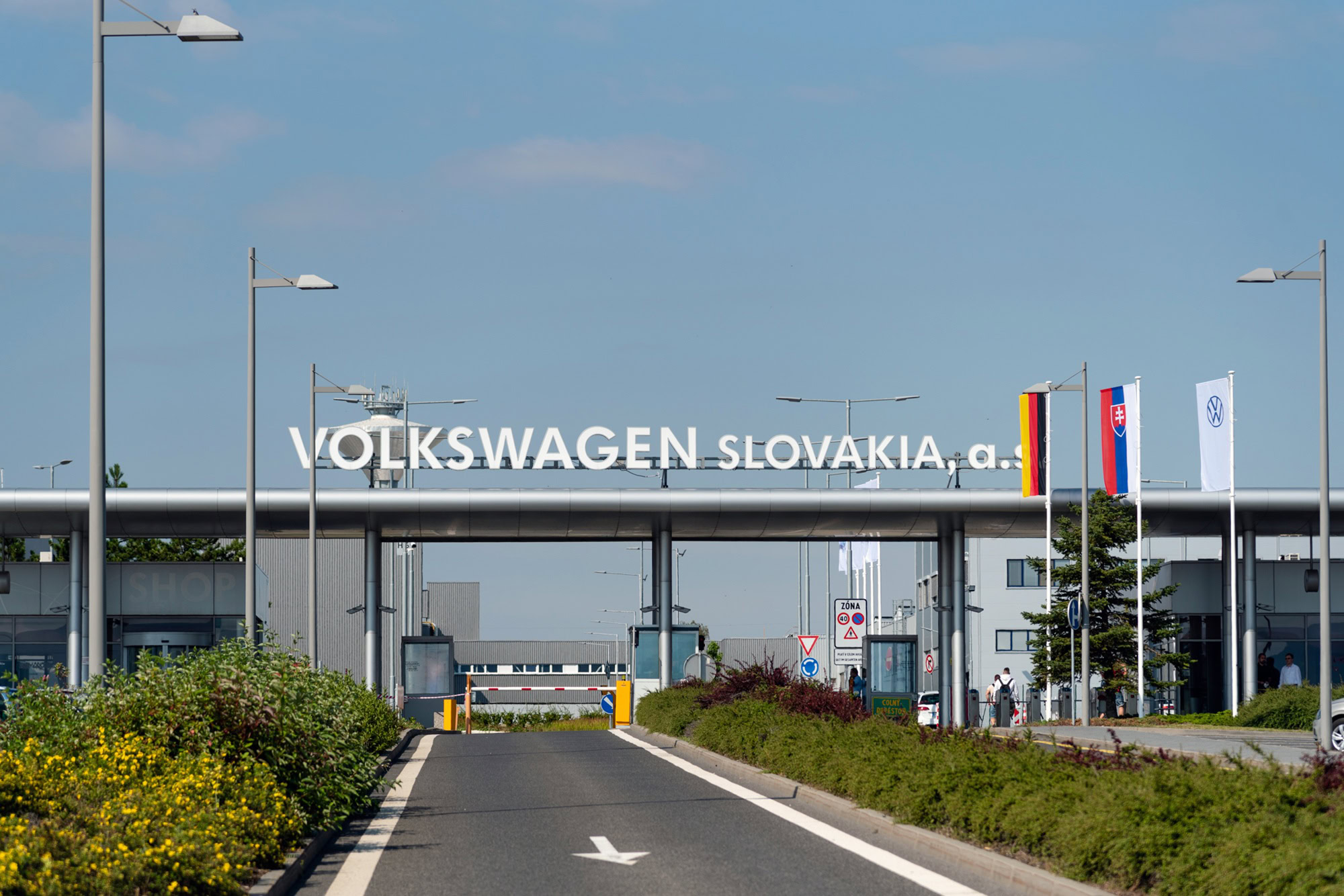 Tvrdá facka pre bratislavský Volkswagen: Porsche chce presťahovať výrobu do Nemecka, má to však háčik!