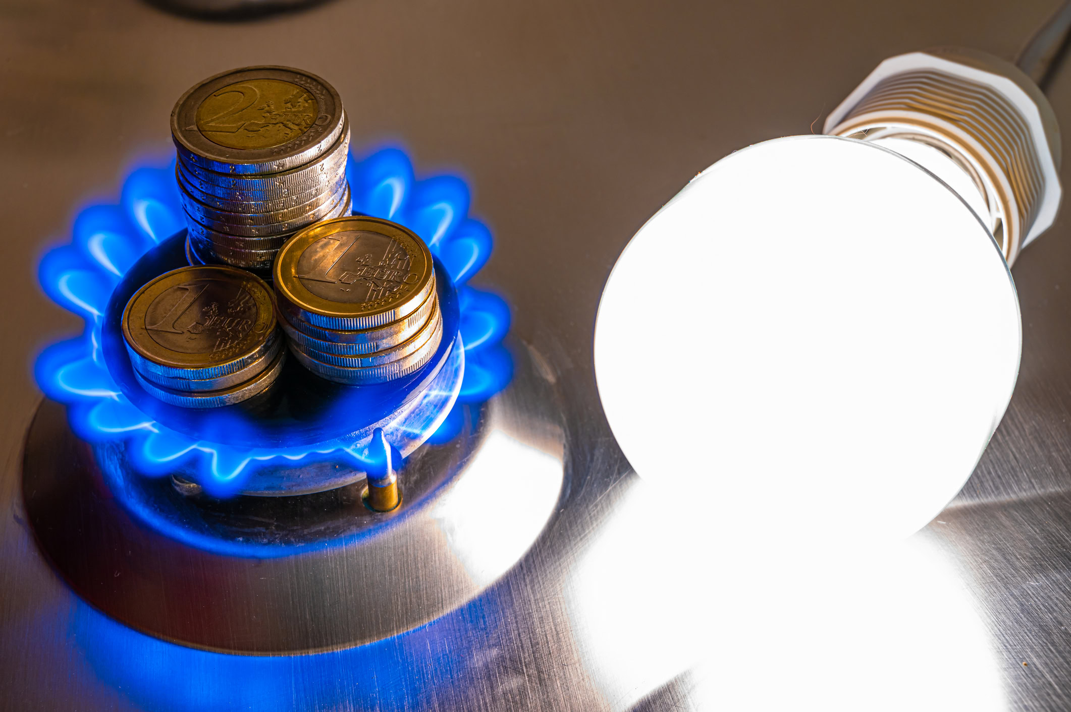 Lacnejší plyn a elektrina? Štát zásadne mení pravidlá a určí, kto je zraniteľný odberateľ!