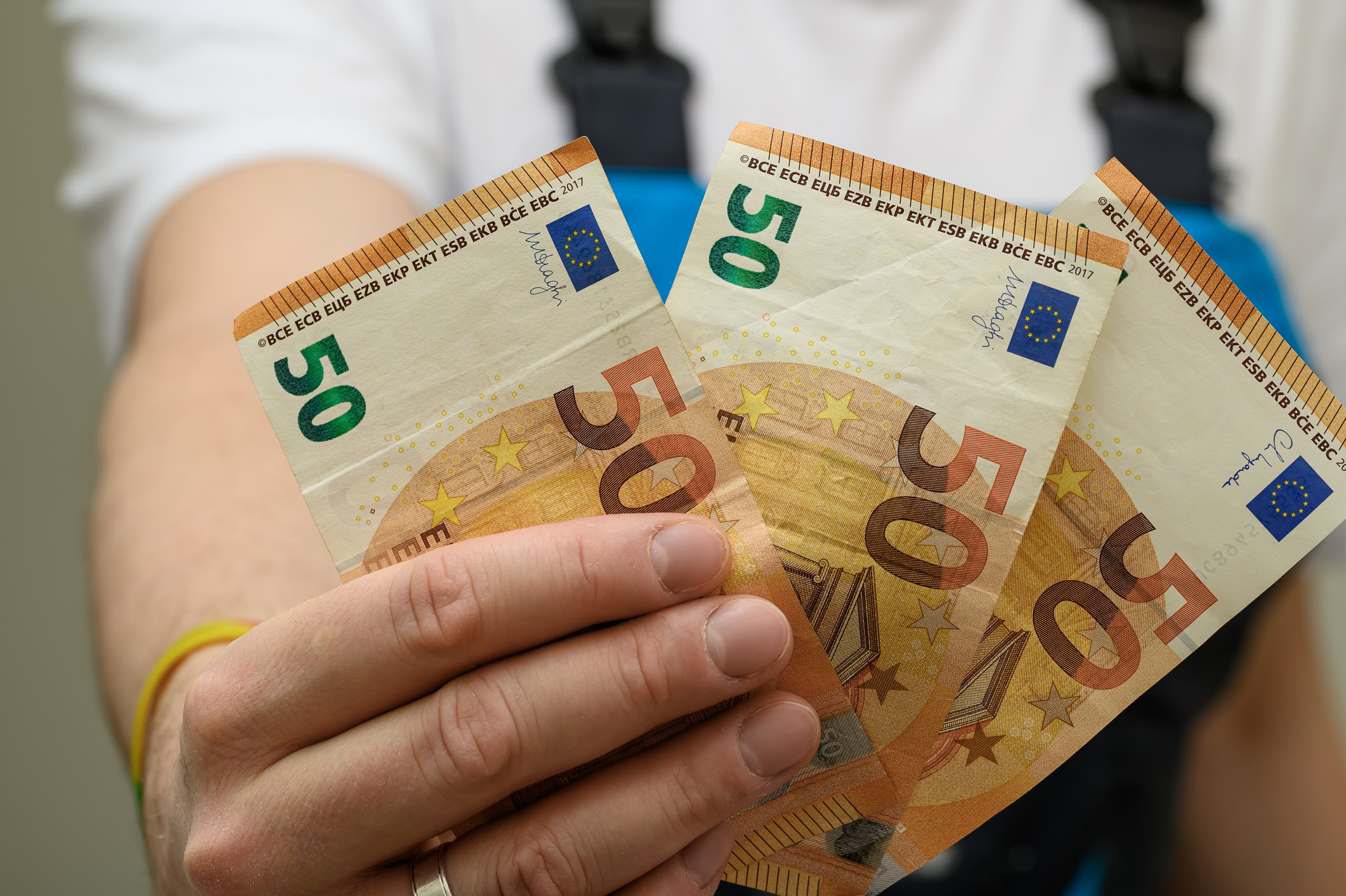 Stačí minimálna mzda na dôstojný život? Odborári ukázali, aký príjem Slováci skutočne potrebujú!